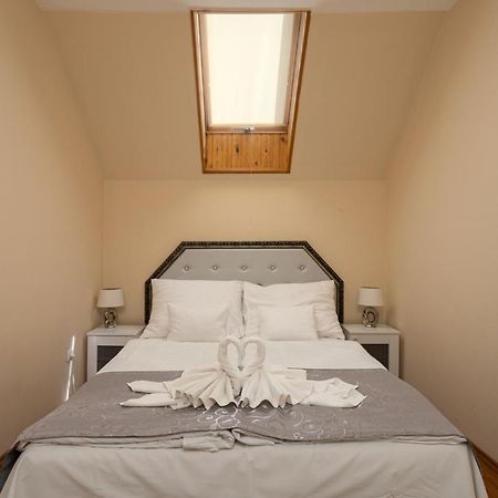Illes Hotel Σέγκεντ Εξωτερικό φωτογραφία