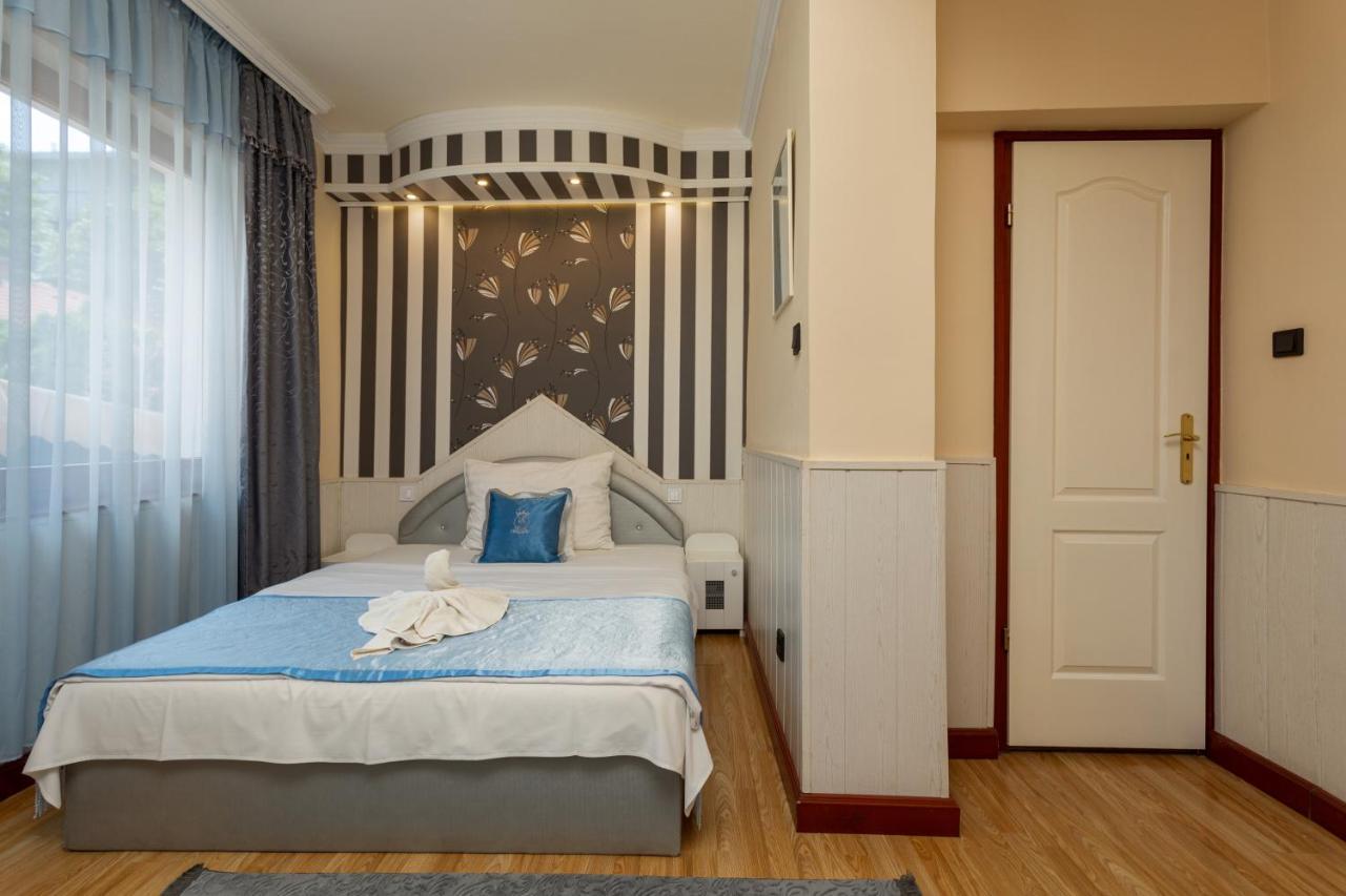 Illes Hotel Σέγκεντ Εξωτερικό φωτογραφία