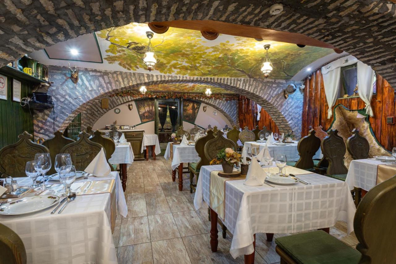 Illes Hotel Σέγκεντ Εξωτερικό φωτογραφία
