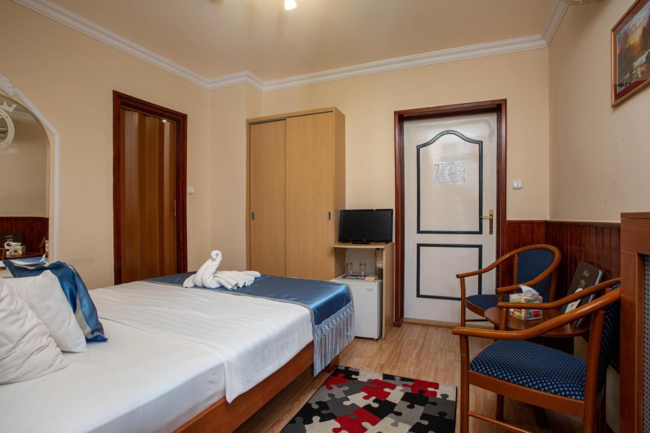 Illes Hotel Σέγκεντ Εξωτερικό φωτογραφία