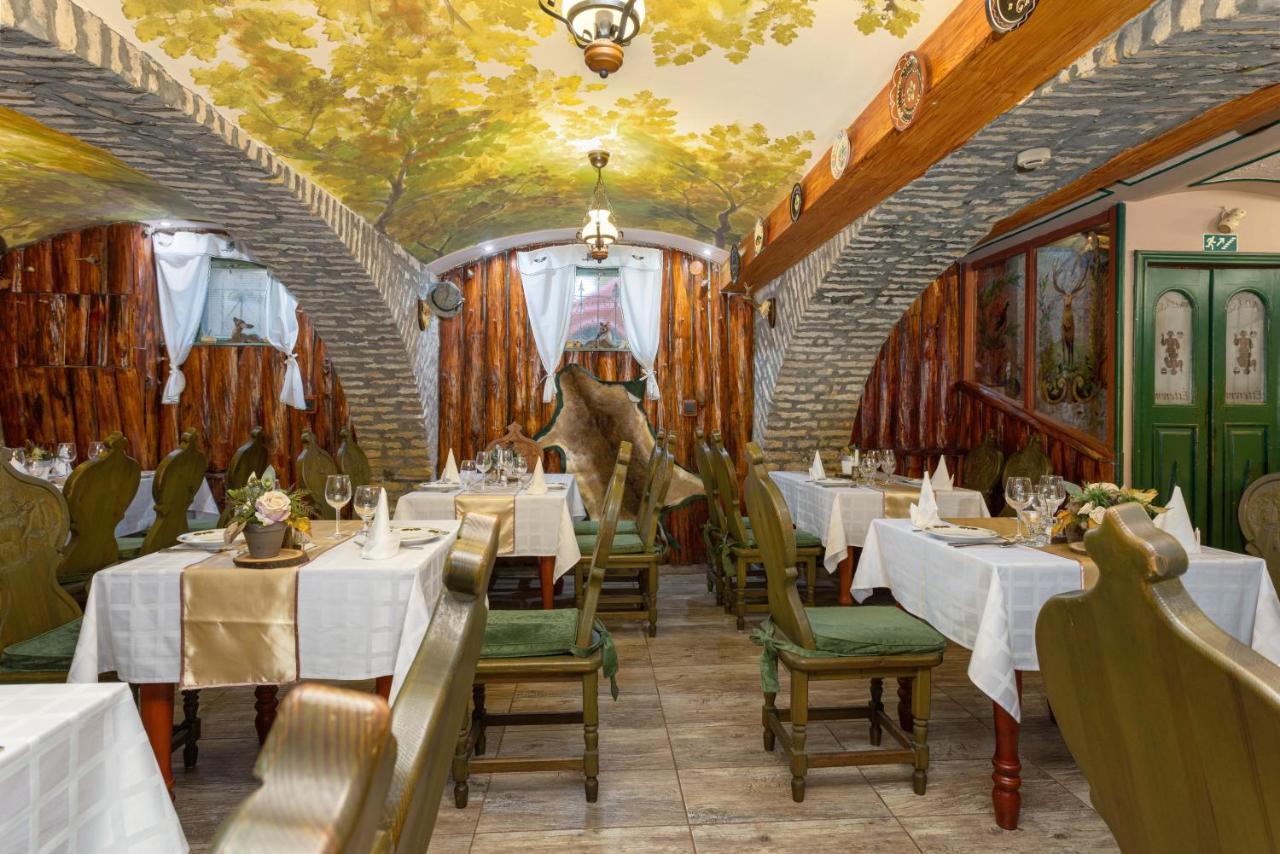 Illes Hotel Σέγκεντ Εξωτερικό φωτογραφία