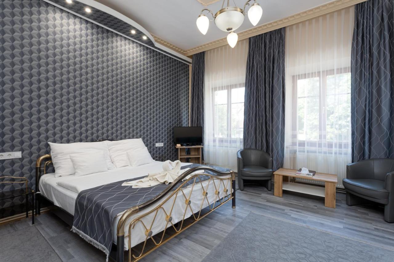 Illes Hotel Σέγκεντ Εξωτερικό φωτογραφία